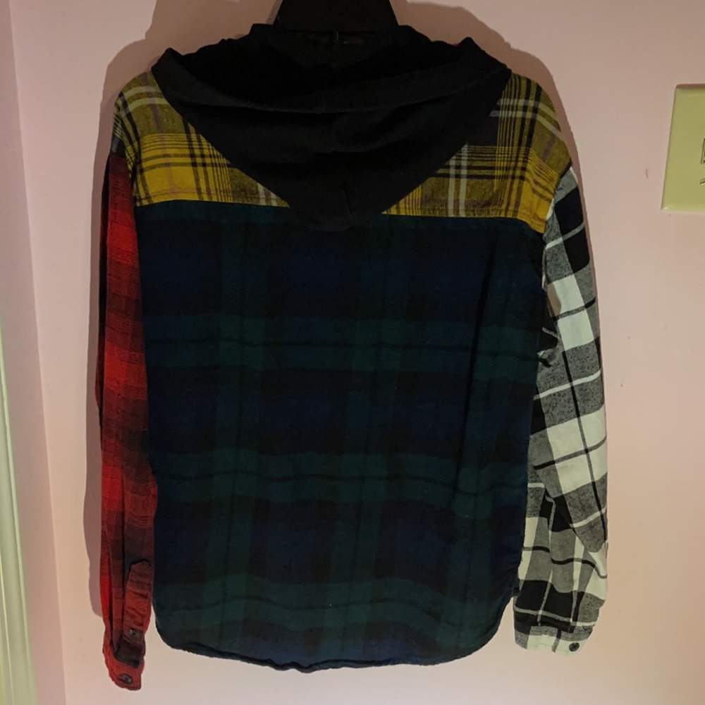 Flannel - Picture 3 of 3
